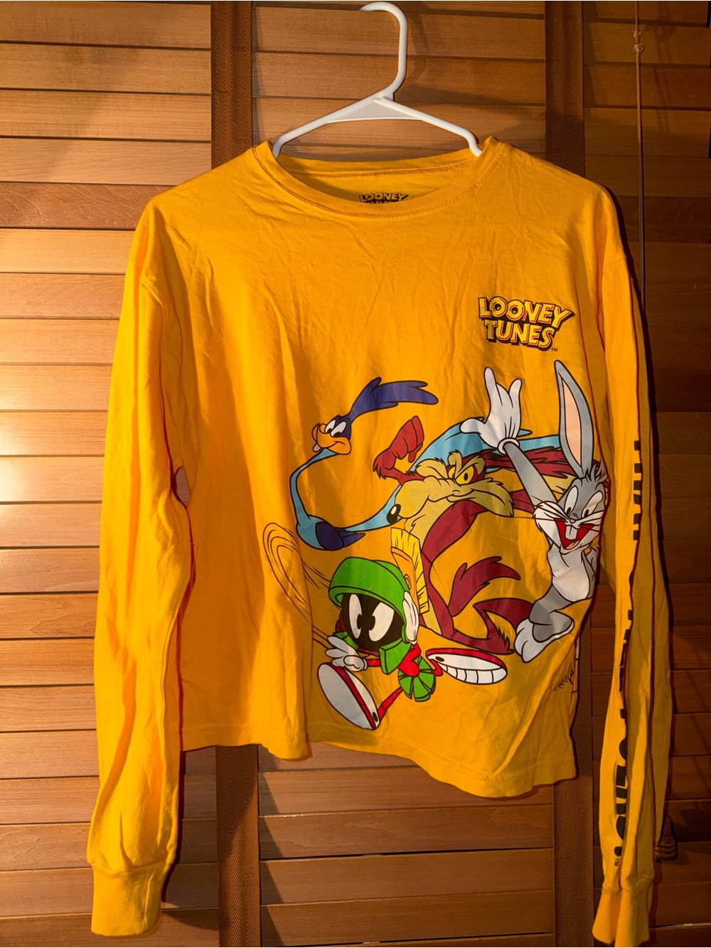 Warner Bros. Yellow Looney Tunes Character Long-Sleeve Tee
